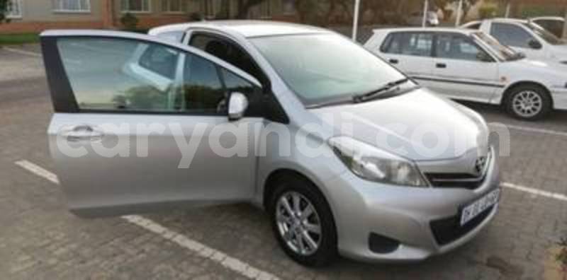 Big with watermark yaris 2014 2