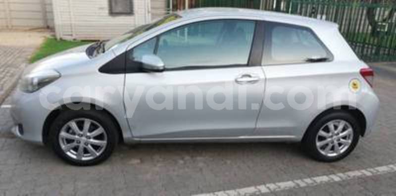 Big with watermark yaris 2014 1