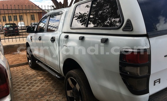 Acheter Occasion Voiture Ford Ranger Blanc à Lusaka, Zambie Acheter Occasion Voiture Ford Ranger Blanc à Lusaka, Zambie