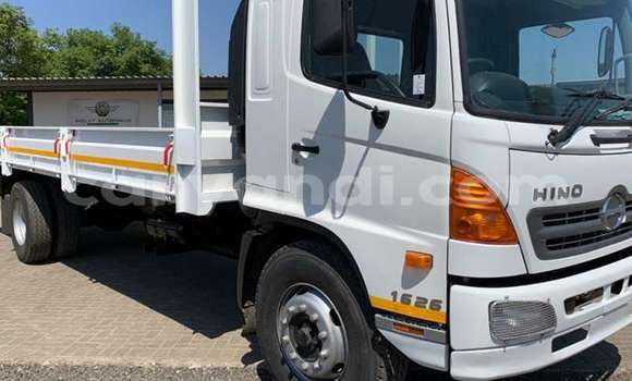 Buy Used Hino 300 Series White Truck in Lusaka in Zambia