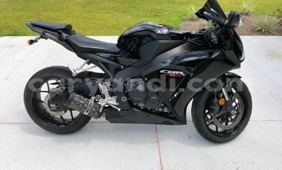 Buy Used Honda CBR Black Bike in Import - Dubai in Zambia