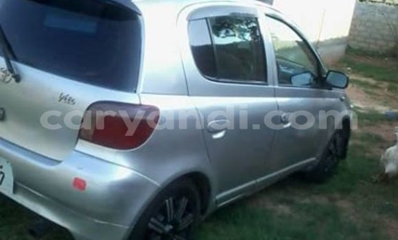 Buy Used Toyota Vitz Silver Car in Mufulira in Zambia Buy Used Toyota Vitz Silver Car in Mufulira in Zambia