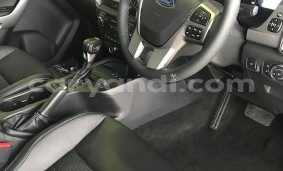 Acheter Occasion Voiture Ford Ranger Blanc à Kabwe, Zambie Acheter Occasion Voiture Ford Ranger Blanc à Kabwe, Zambie