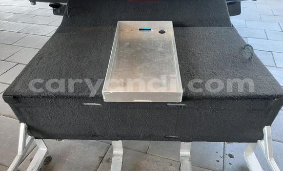 Acheter Occasion Voiture Toyota Land Cruiser Autre à Chipata, Zambie Acheter Occasion Voiture Toyota Land Cruiser Autre à Chipata, Zambie