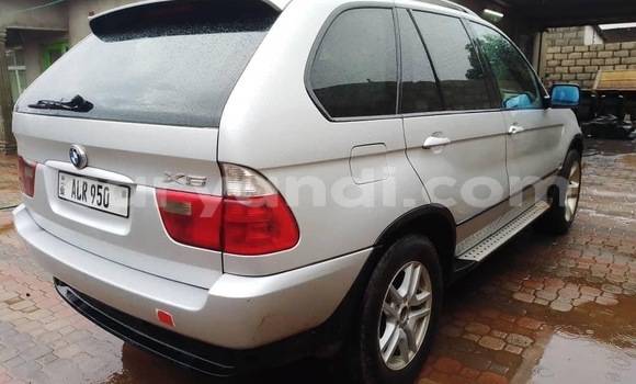 Acheter Occasion Voiture BMW X5 Gris à Lusaka, Zambie Acheter Occasion Voiture BMW X5 Gris à Lusaka, Zambie