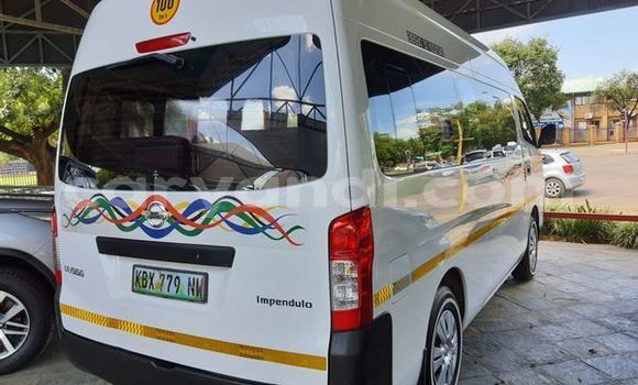 Buy Used Nissan Livina White Car in Kitwe in Zambia Buy Used Nissan Livina White Car in Kitwe in Zambia