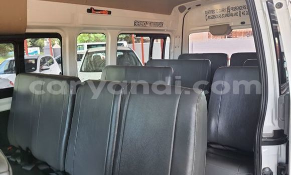 Buy Used Nissan Livina White Car in Kitwe in Zambia Buy Used Nissan Livina White Car in Kitwe in Zambia