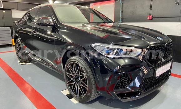 Nunua Ilio tumika BMW X6 M Nyeusi Gari ndani ya Lusaka nchini Zambia