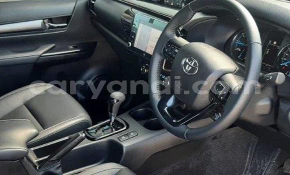 Tenga Tsaru Toyota Hilux Sirivha Mota in Chipata in Zambia Tenga Tsaru Toyota Hilux Sirivha Mota in Chipata in Zambia