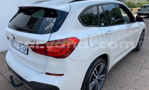Acheter Occasion Voiture BMW X1 Blanc à Chipata, Zambie Acheter Occasion Voiture BMW X1 Blanc à Chipata, Zambie