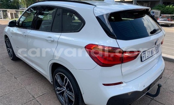 Acheter Occasion Voiture BMW X1 Blanc à Chipata, Zambie Acheter Occasion Voiture BMW X1 Blanc à Chipata, Zambie