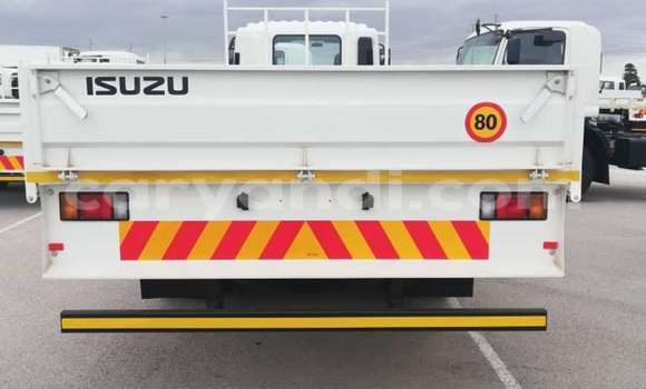 Acheter Occasion Utilitaire Isuzu FTR 850 Blanc à Chipata, Zambie Acheter Occasion Utilitaire Isuzu FTR 850 Blanc à Chipata, Zambie