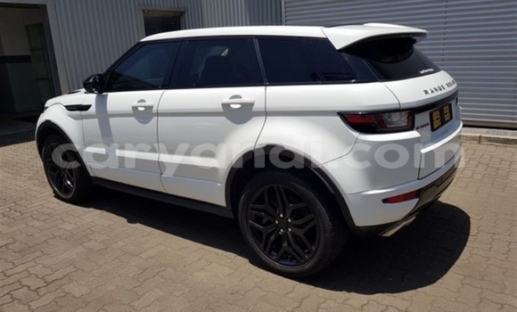 Acheter Occasion Voiture Land Rover Range Rover Evoque Blanc à Kitwe, Zambie Acheter Occasion Voiture Land Rover Range Rover Evoque Blanc à Kitwe, Zambie