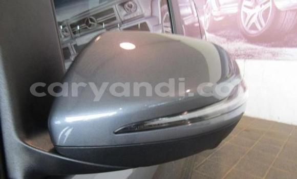 Nunua Ilio tumika Mercedes‒Benz Viano Fedha Gari ndani ya Chinsali nchini Kaskazini Nunua Ilio tumika Mercedes‒Benz Viano Fedha Gari ndani ya Chinsali nchini Kaskazini