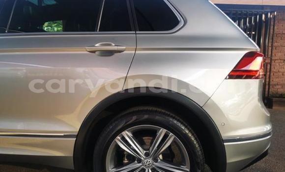 Acheter Occasion Voiture Volkswagen Tiguan Autre à Chililabombwe, Copperbelt Acheter Occasion Voiture Volkswagen Tiguan Autre à Chililabombwe, Copperbelt