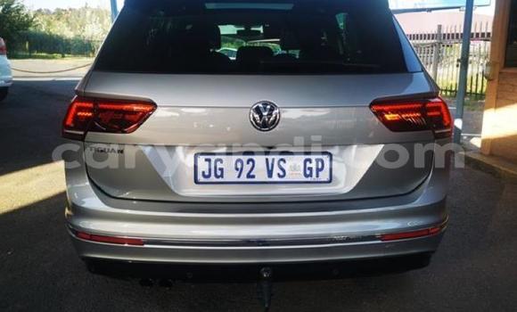 Acheter Occasion Voiture Volkswagen Tiguan Autre à Chililabombwe, Copperbelt Acheter Occasion Voiture Volkswagen Tiguan Autre à Chililabombwe, Copperbelt