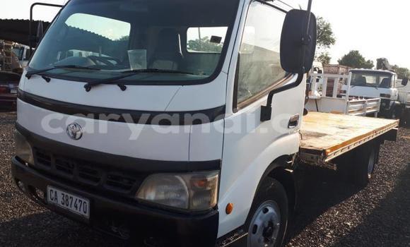 Buy Used Toyota Dyna White Truck in Isoka in Northern
