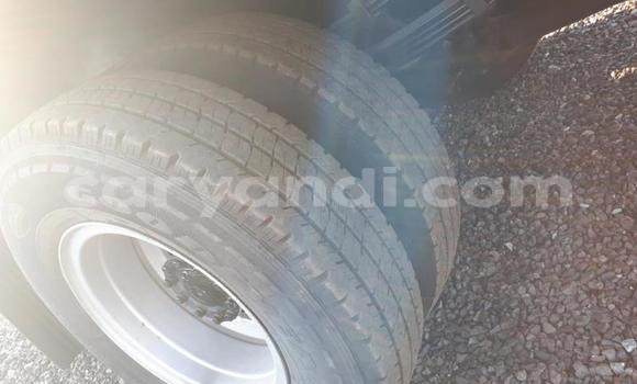 Acheter Occasion Utilitaire Toyota Dyna Blanc à Isoka, Nord Acheter Occasion Utilitaire Toyota Dyna Blanc à Isoka, Nord