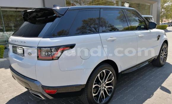 Acheter Occasion Voiture Range Rover Range Rover Blanc à Chipata, Zambie Acheter Occasion Voiture Range Rover Range Rover Blanc à Chipata, Zambie