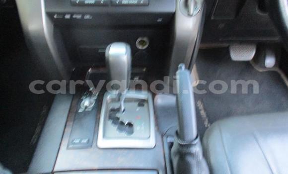Nunua Ilio tumika Toyota Land Cruiser Fedha Gari ndani ya Lusaka nchini Zambia Nunua Ilio tumika Toyota Land Cruiser Fedha Gari ndani ya Lusaka nchini Zambia