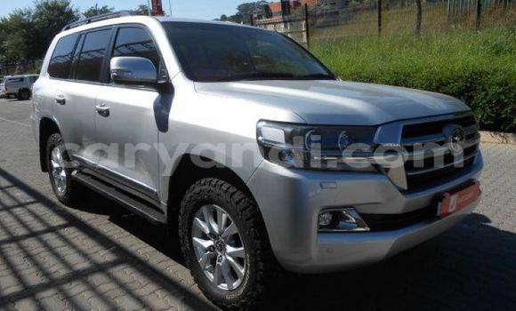 Buy Used Toyota Land Cruiser Silver Car in Lusaka in Zambia