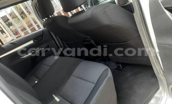 Buy Used Toyota Hilux Silver Car in Lusaka in Zambia Buy Used Toyota Hilux Silver Car in Lusaka in Zambia