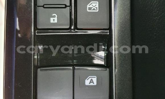 Acheter Occasion Voiture Toyota Hilux Blanc à Lusaka, Zambie Acheter Occasion Voiture Toyota Hilux Blanc à Lusaka, Zambie