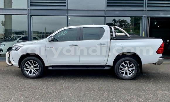 Buy Used Toyota Hilux White Car in Lusaka in Zambia Buy Used Toyota Hilux White Car in Lusaka in Zambia