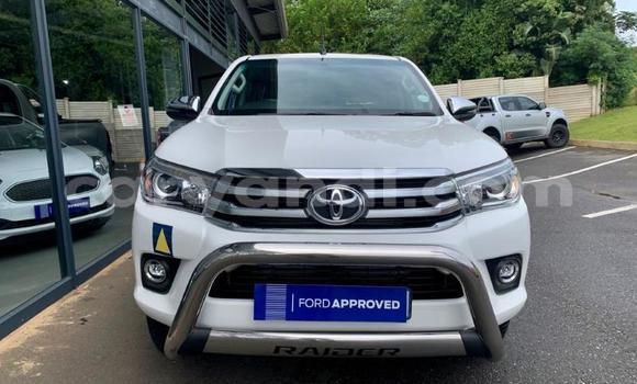 Buy Used Toyota Hilux White Car in Lusaka in Zambia Buy Used Toyota Hilux White Car in Lusaka in Zambia