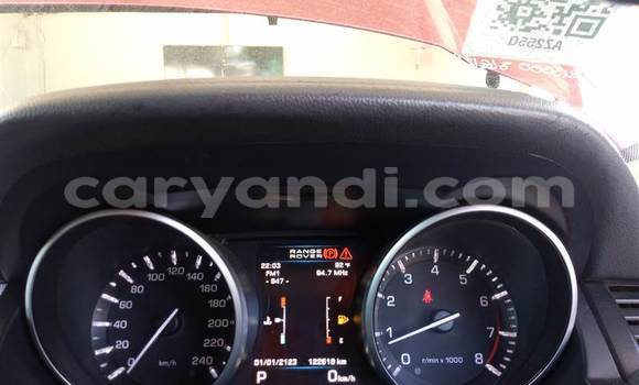 Tenga Tsaru Range Rover Evoque Tsvuku Mota in Choma in Southern Tenga Tsaru Range Rover Evoque Tsvuku Mota in Choma in Southern