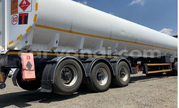 Acheter Occasion Utilitaire Ricomag BW200 Blanc à Chililabombwe, Copperbelt Acheter Occasion Utilitaire Ricomag BW200 Blanc à Chililabombwe, Copperbelt