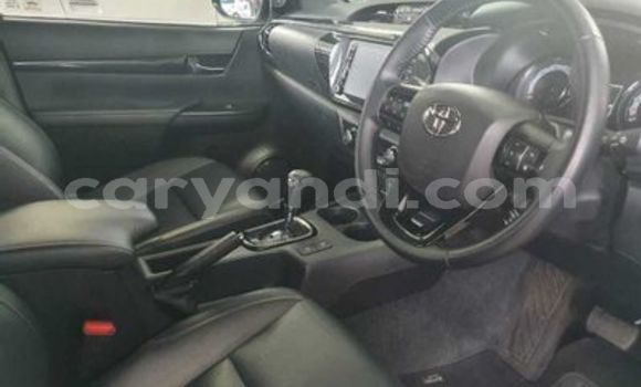 Acheter Occasion Voiture Toyota Hilux Blanc à Chambishi, Copperbelt Acheter Occasion Voiture Toyota Hilux Blanc à Chambishi, Copperbelt