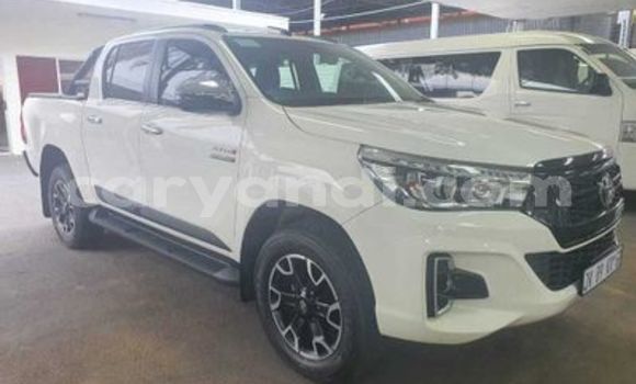 Acheter Occasion Voiture Toyota Hilux Blanc à Chambishi, Copperbelt Acheter Occasion Voiture Toyota Hilux Blanc à Chambishi, Copperbelt