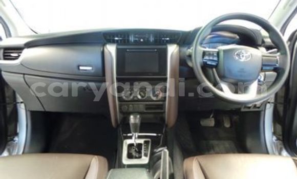 Acheter Occasion Voiture Toyota Fortuner Gris à Lundazi, Est Acheter Occasion Voiture Toyota Fortuner Gris à Lundazi, Est
