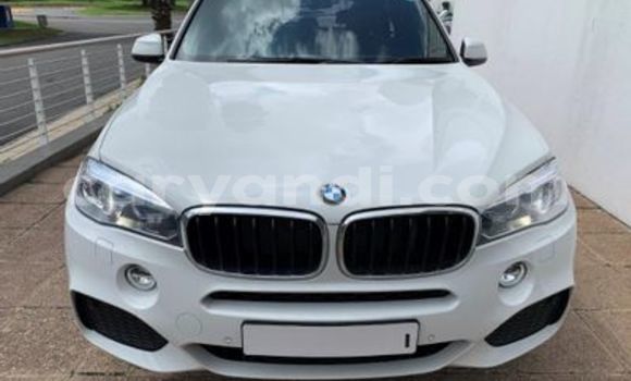 Buy Used BMW X5 White Car in Chambishi in Copperbelt