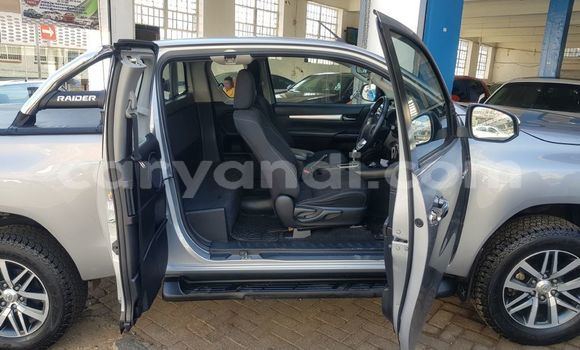 Acheter Occasion Voiture Toyota Hilux Gris à Chipata, Zambie Acheter Occasion Voiture Toyota Hilux Gris à Chipata, Zambie
