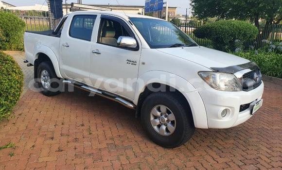 Buy Import Toyota Hilux White Car in Import - Dubai in Zambia Buy Import Toyota Hilux White Car in Import - Dubai in Zambia