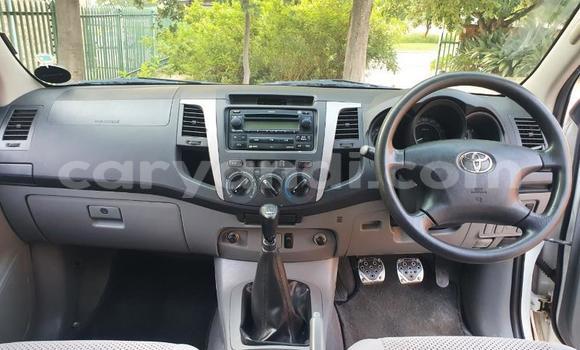 Buy Import Toyota Hilux White Car in Import - Dubai in Zambia Buy Import Toyota Hilux White Car in Import - Dubai in Zambia
