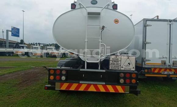 Buy Used Hino 300 Series White Truck in Chipata in Zambia Buy Used Hino 300 Series White Truck in Chipata in Zambia