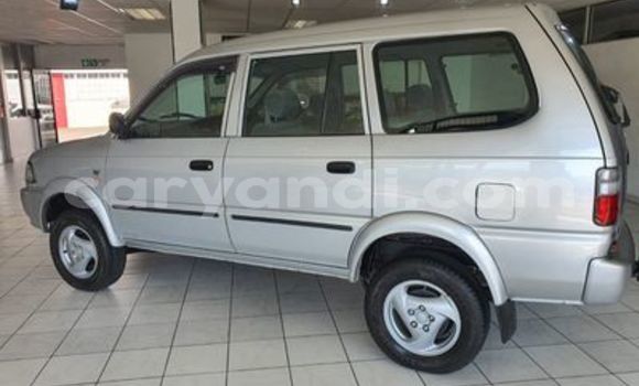 Tenga Tsaru Toyota Coaster Sirivha Mota in Chingola in Zambia