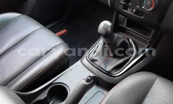 Nunua Ilio tumika Isuzu KB Nyeusi Gari ndani ya Chingola nchini Zambia Nunua Ilio tumika Isuzu KB Nyeusi Gari ndani ya Chingola nchini Zambia