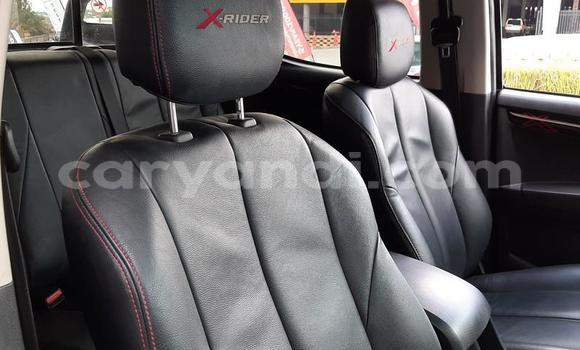 Nunua Ilio tumika Isuzu KB Nyeusi Gari ndani ya Chingola nchini Zambia Nunua Ilio tumika Isuzu KB Nyeusi Gari ndani ya Chingola nchini Zambia