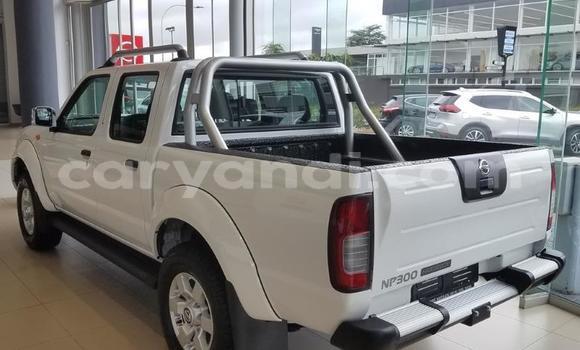 Acheter Occasion Voiture Nissan NP 300 Blanc à Chililabombwe, Copperbelt Acheter Occasion Voiture Nissan NP 300 Blanc à Chililabombwe, Copperbelt