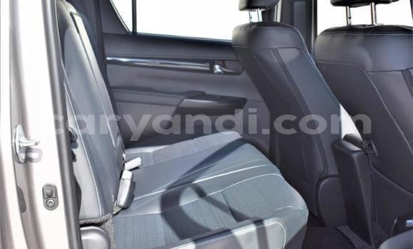 Buy Used Toyota Hilux White Car in Lusaka in Zambia Buy Used Toyota Hilux White Car in Lusaka in Zambia