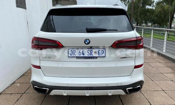 Acheter Occasion Voiture BMW X5 Blanc à Chipata, Zambie Acheter Occasion Voiture BMW X5 Blanc à Chipata, Zambie