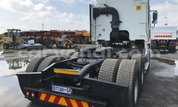 Acheter Occasion Utilitaire DAF CF Blanc à Chipata, Zambie Acheter Occasion Utilitaire DAF CF Blanc à Chipata, Zambie