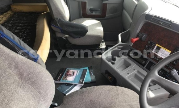 Acheter Occasion Utilitaire DAF CF Blanc à Chipata, Zambie Acheter Occasion Utilitaire DAF CF Blanc à Chipata, Zambie