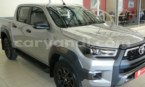 Acheter Occasion Voiture Toyota Hilux Gris à Lusaka, Zambie Acheter Occasion Voiture Toyota Hilux Gris à Lusaka, Zambie