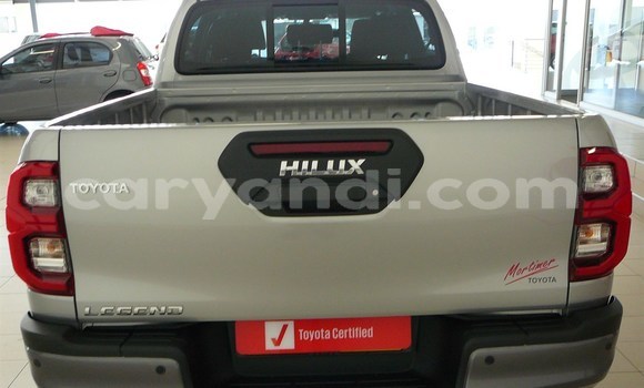 Acheter Occasion Voiture Toyota Hilux Gris à Lusaka, Zambie Acheter Occasion Voiture Toyota Hilux Gris à Lusaka, Zambie