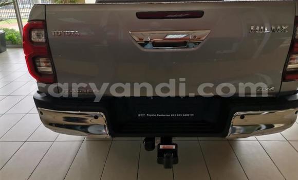 Buy Used Toyota Hilux Silver Car in Lusaka in Zambia Buy Used Toyota Hilux Silver Car in Lusaka in Zambia